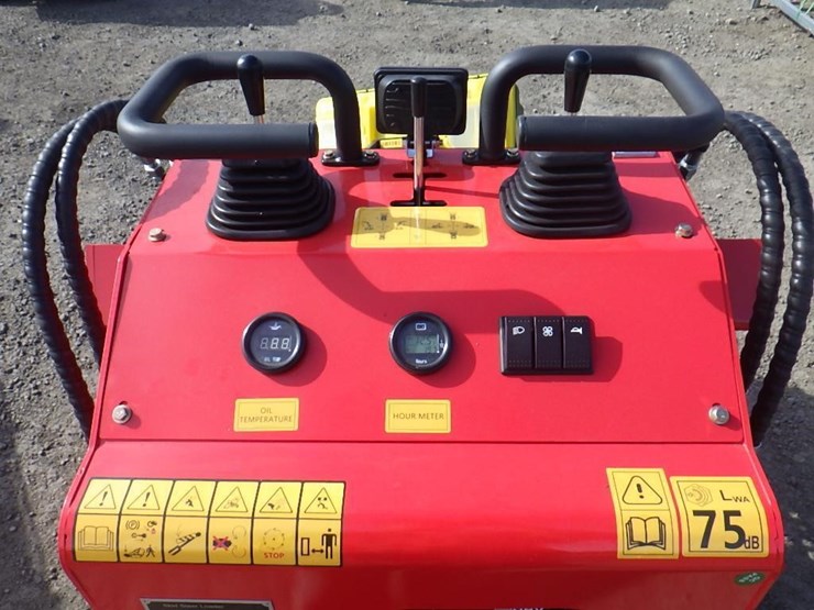 2026-sdlool-323tz-skid-steer-loader-image-12