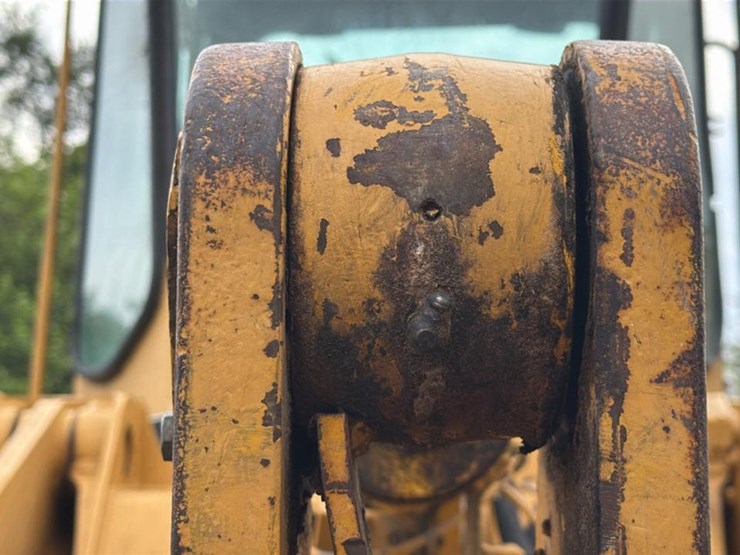 1990-deere-444e-image-20