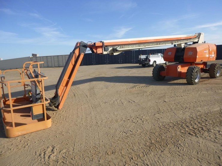 2013-jlg-860sj-image-2