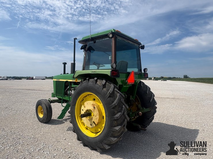 1976-john-deere-4230-image-7