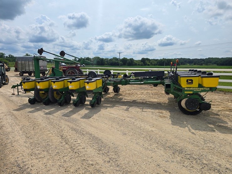 john-deere-1770-image-2
