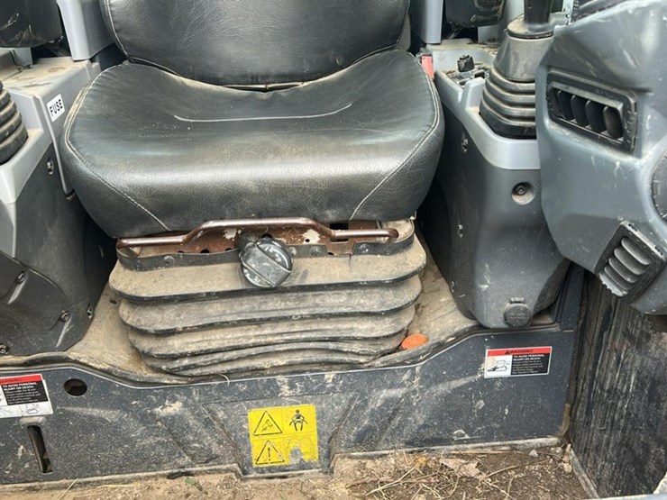 2023-kubota-svl75-2-image-46