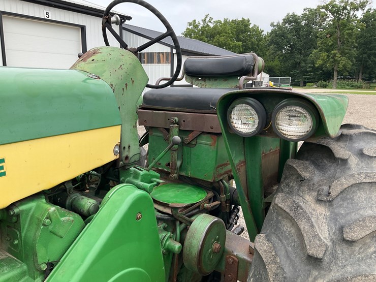 1961-john-deere-730-image-19