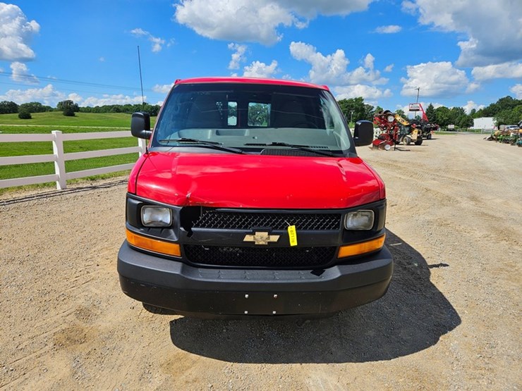 2015-chevrolet-g20-image-8