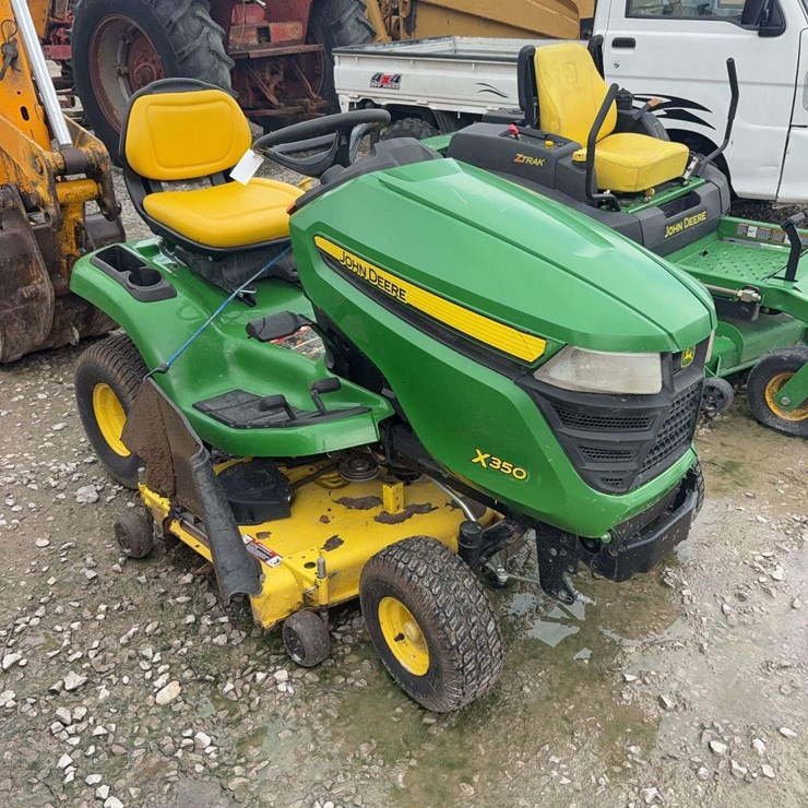 JOHN DEERE X350