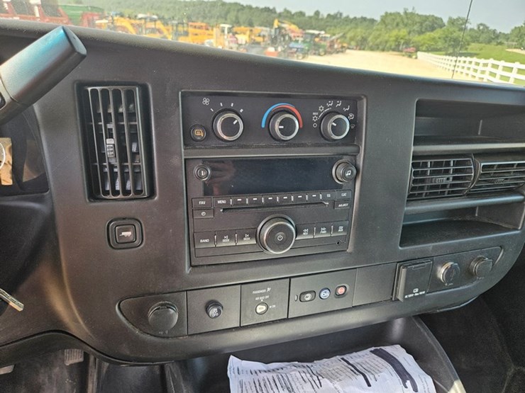 2018-chevrolet-g20-image-30