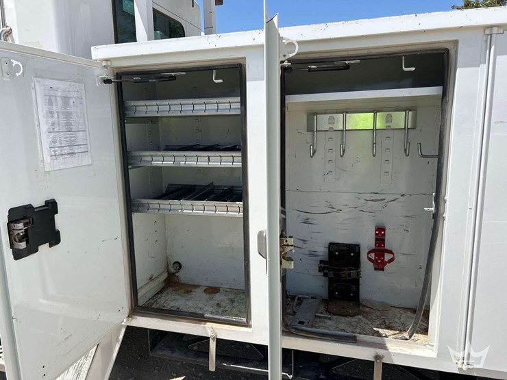 2019-kenworth-t370-image-22