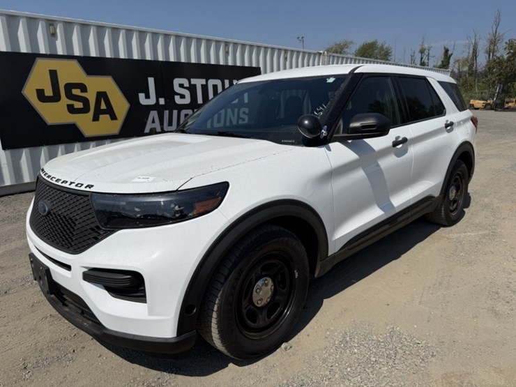 2020-ford-explorer-image-1