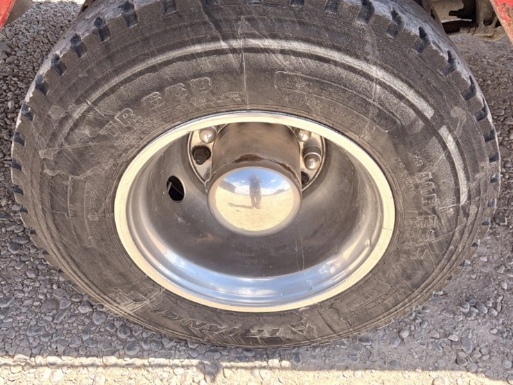 2019-international-durastar-4300-image-14