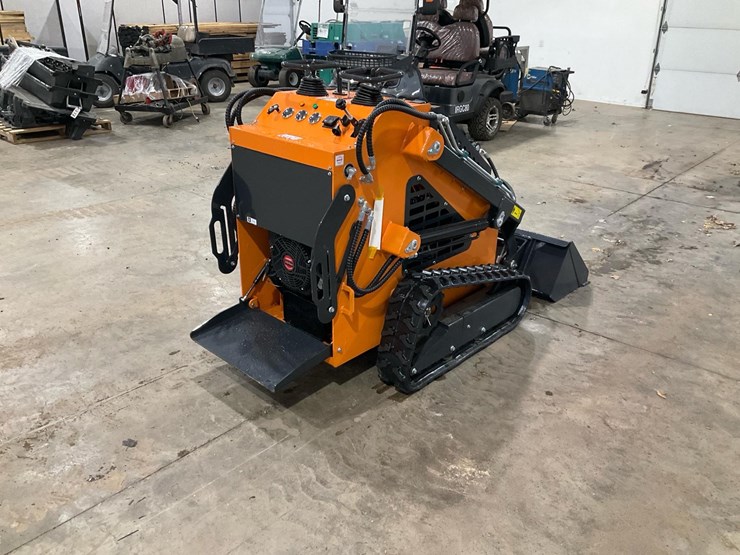 #1001-•-unused-landhero-ht380-mini-skid-steer-loader*-image-7