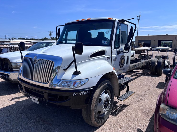2006-international-durastar-4300-image-1