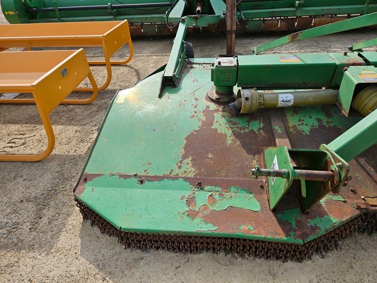 john-deere-10-image-11
