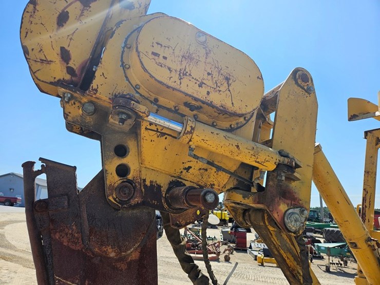 john-deere-18-image-30