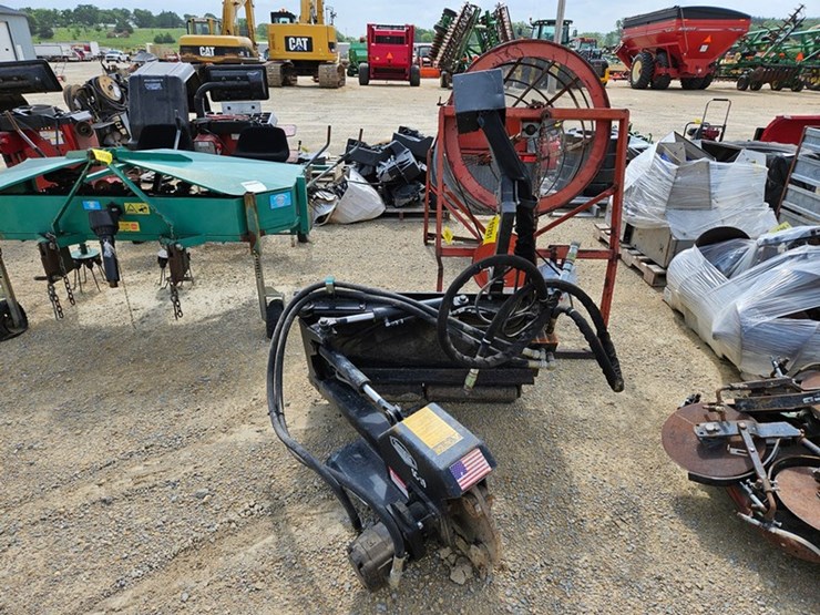 #101-•-coneqtec-stump-grinder-for-skid-loader-image-29