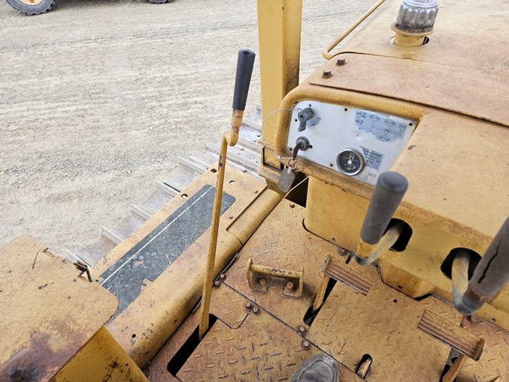 caterpillar-d5-image-40