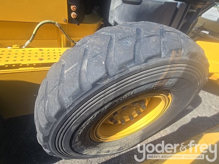 2019-caterpillar-140m3-image-13