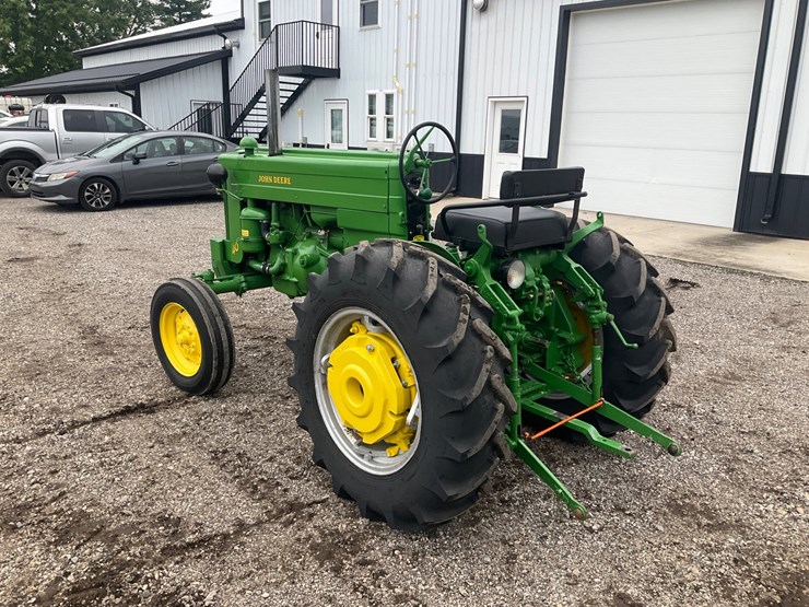 1953-john-deere-40-image-3