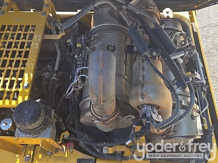 2020-komatsu-pc360-lc-11-image-29