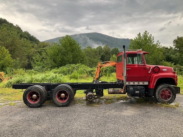 1989-ford-l8000-image-6