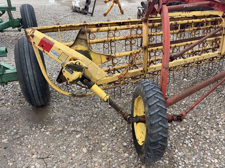 new-holland-256-image-6