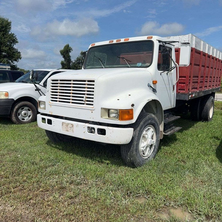 1990 INTERNATIONAL 4900