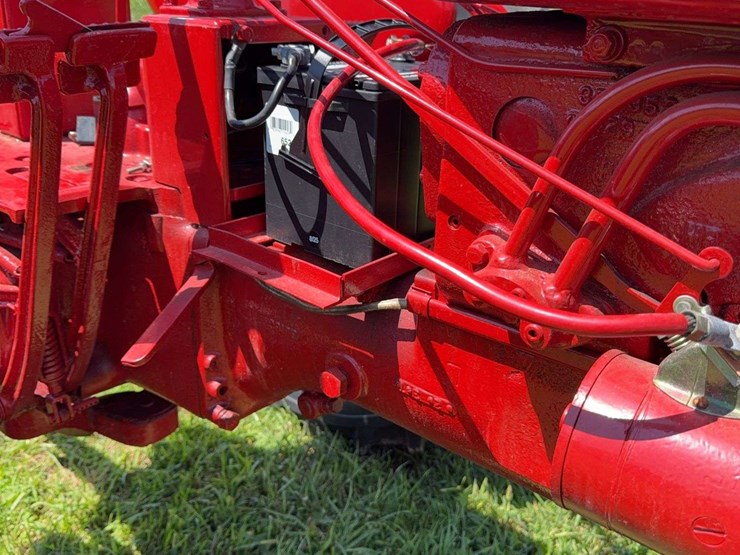 1950-farmall-c-image-12