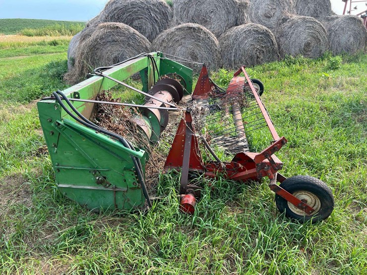 john-deere-pickup-header-image-3
