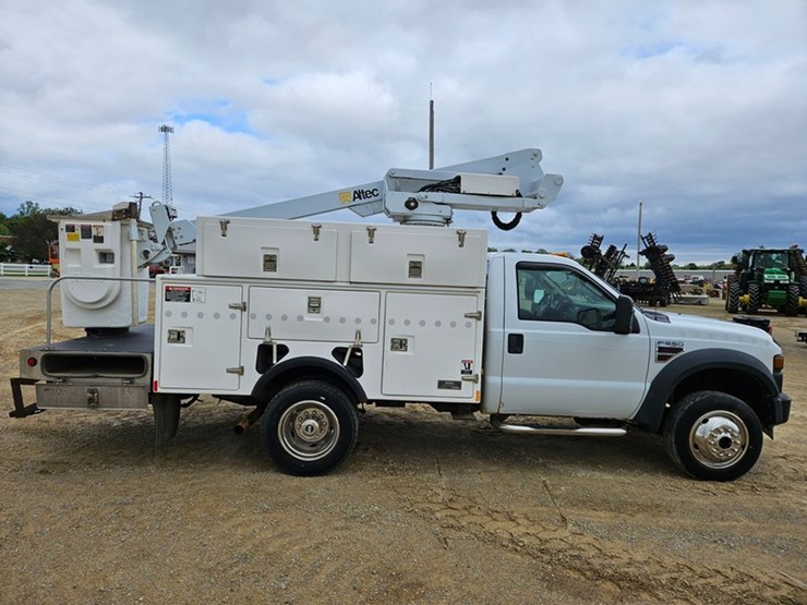 2008-ford-f550-image-6