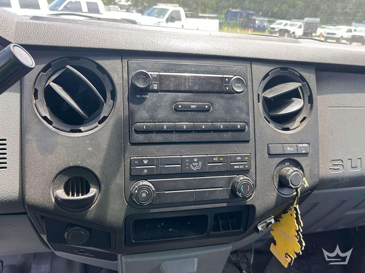 2011-ford-f350-image-21
