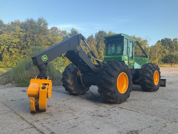 2006-deere-648g-iii-image-6