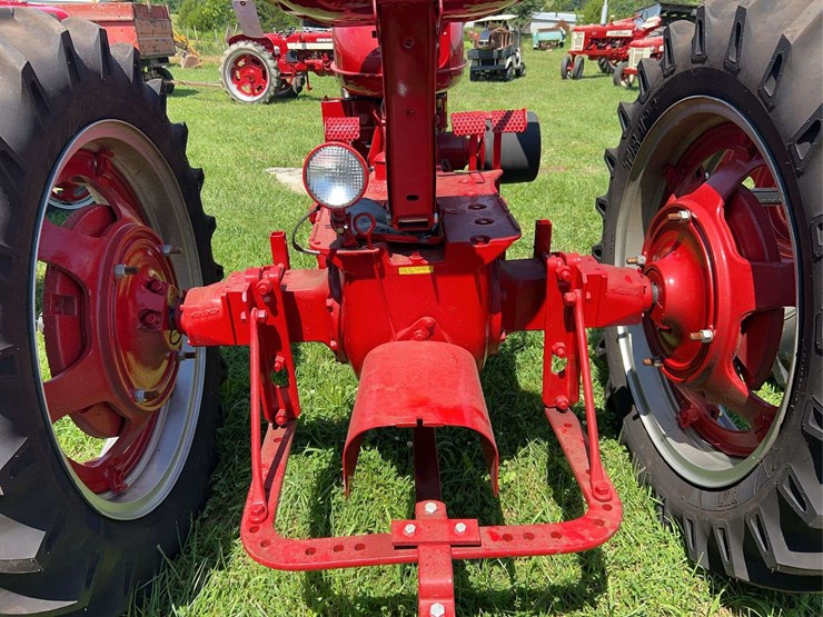 1939-farmall-h-distillate-image-10