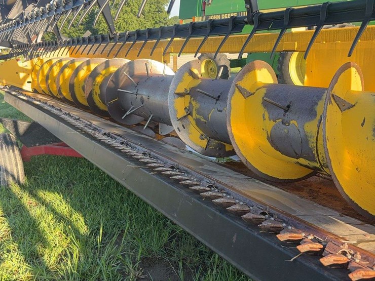new-holland-74c-image-6