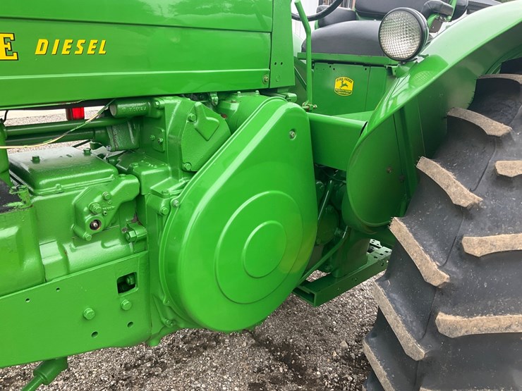 1955-john-deere-70-image-22