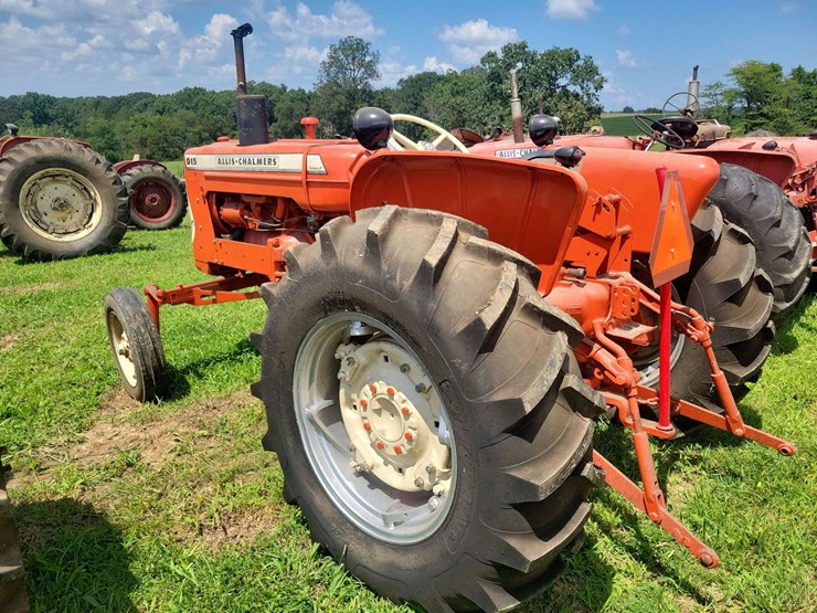 1960-allis-chalmers-d15-series-ii-image-3