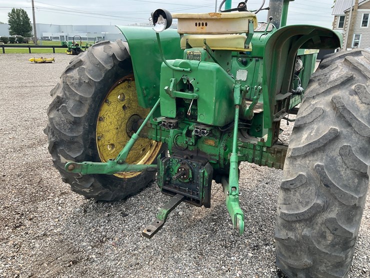 1961-john-deere-4010-image-15
