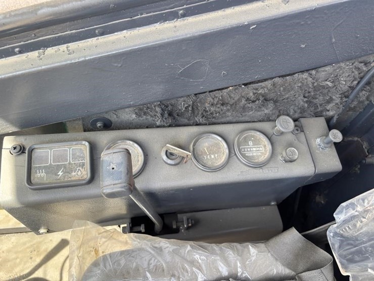 yanmar-yb35-image-28