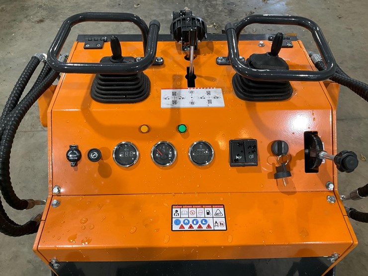 #1000-•-unused-landhero-ht380-mini-skid-steer-loader*-image-19