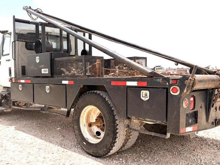 2013-international-durastar-4300-image-6