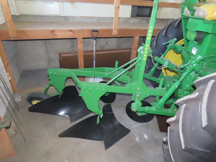 john-deere-530-image-11