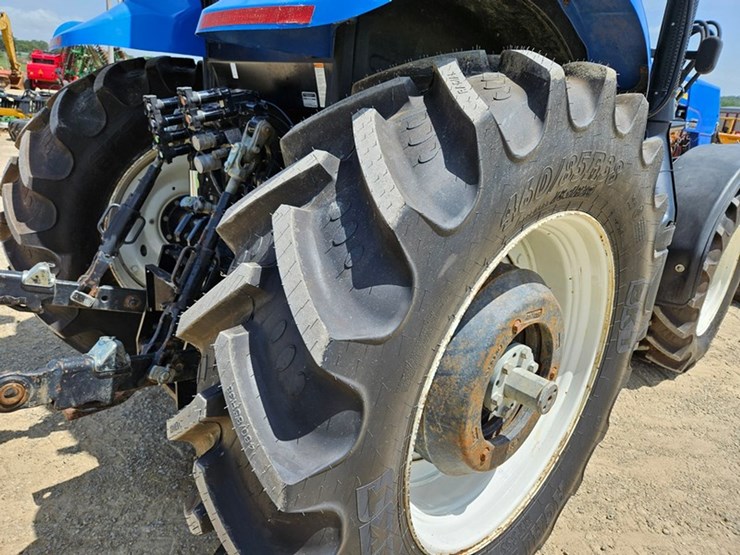 new-holland-t6.155-image-30