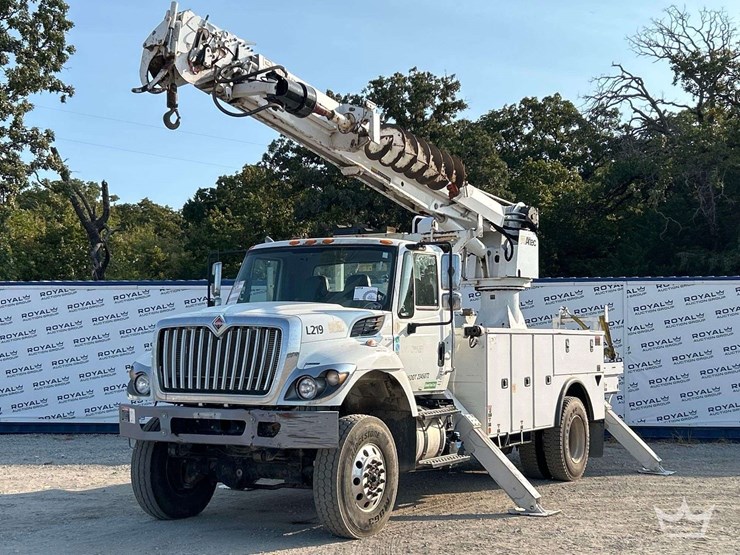 2019-international-workstar-7400-image-1