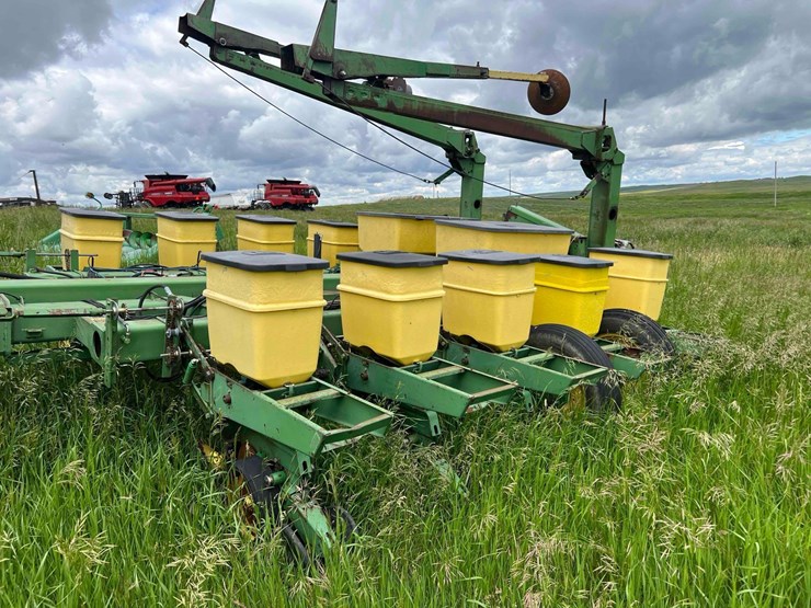 john-deere-7000-image-8