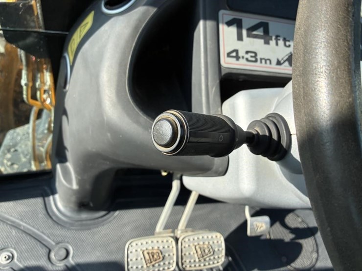 2008-jcb-3cx-image-26