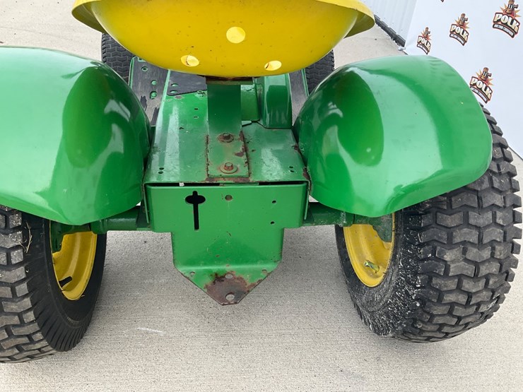 john-deere-112-image-11