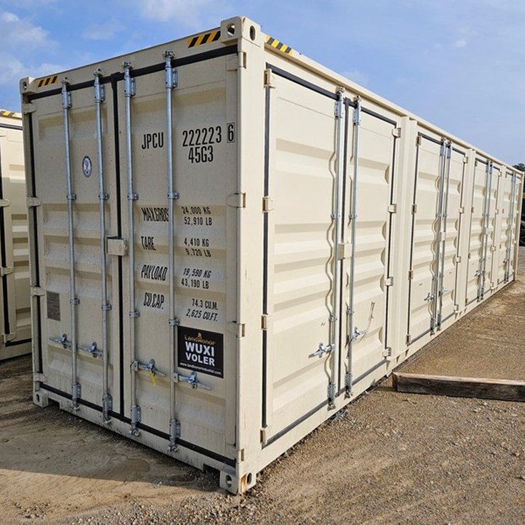 #66 • 40' One Trip Container