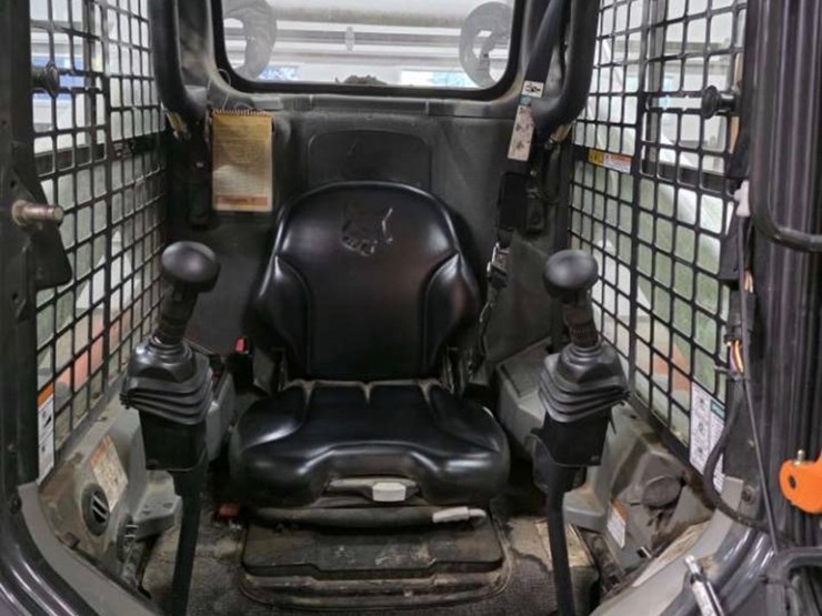 2016-bobcat-s650-image-2