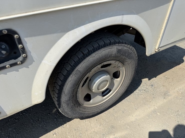 ford-f350-image-12