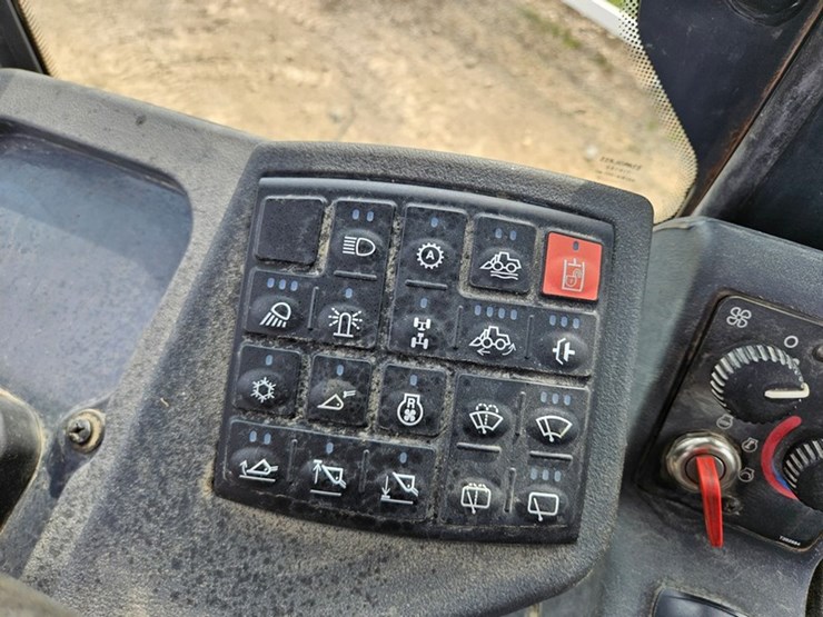 deere-624j-image-35