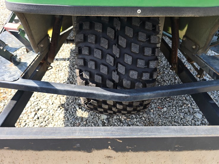 #1012-•-2019-john-deere-1200a-bunker-rake-image-9