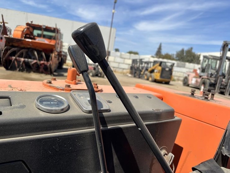 hitachi-ex21-image-25